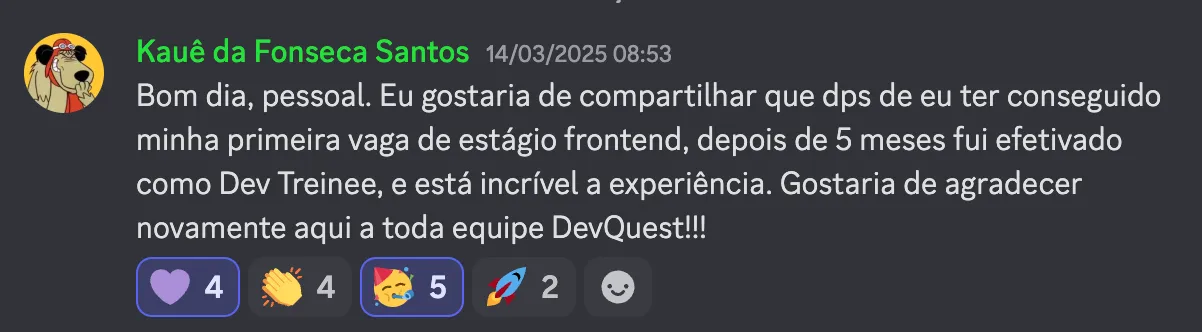 Print do depoimento 31 de aluno Dev em Dobro anunciando a primeira vaga