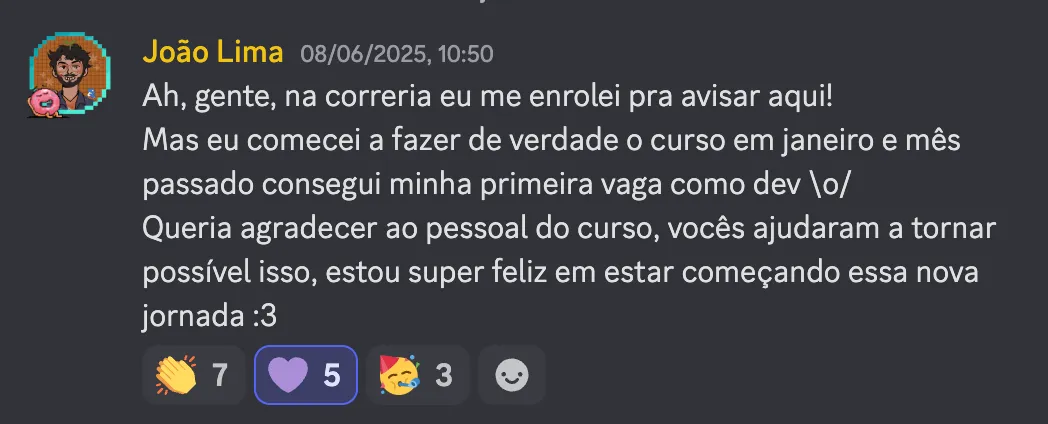 Print do depoimento 37 de aluno Dev em Dobro anunciando a primeira vaga