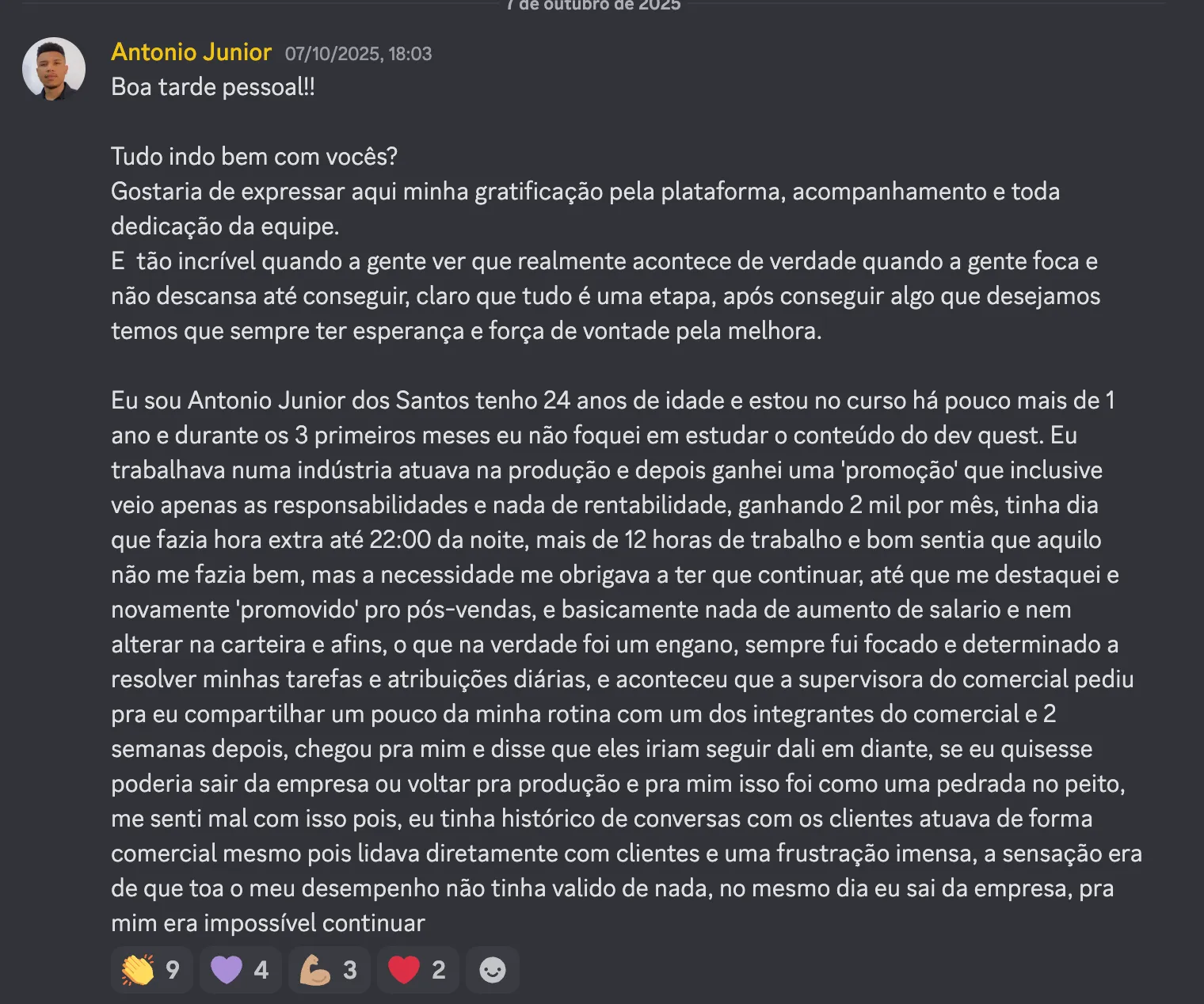 Print do depoimento 41 de aluno Dev em Dobro anunciando a primeira vaga