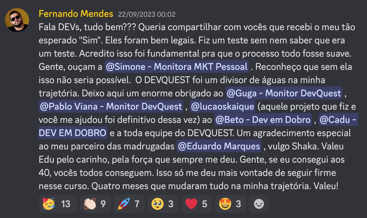 Print do depoimento 5 de aluno Dev em Dobro anunciando a primeira vaga